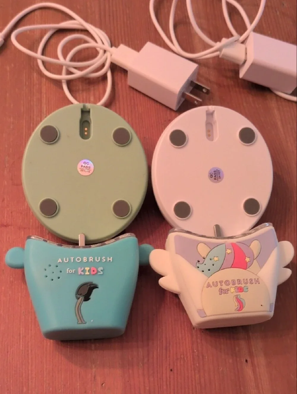 Set Of 2 Kids Autobrush Chargers Unicorn Hippo